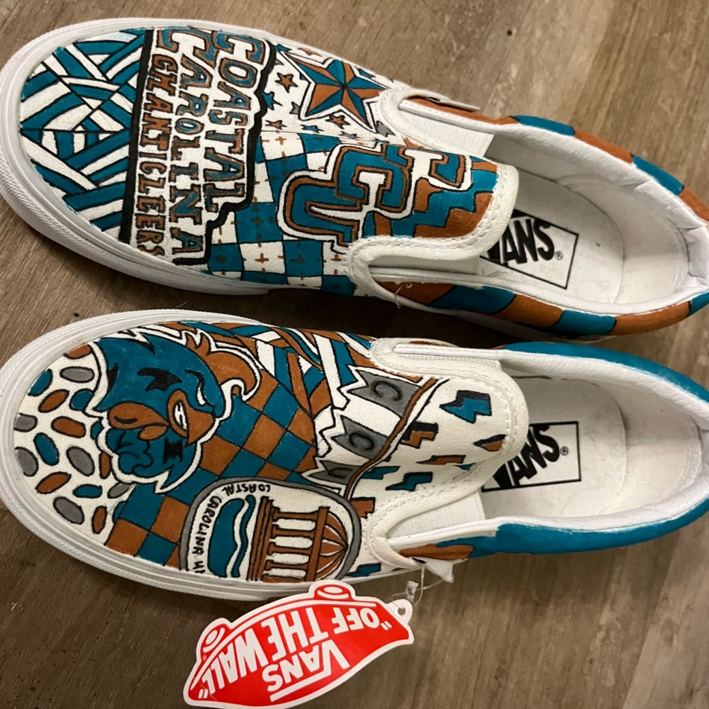 Slip on vans CCU